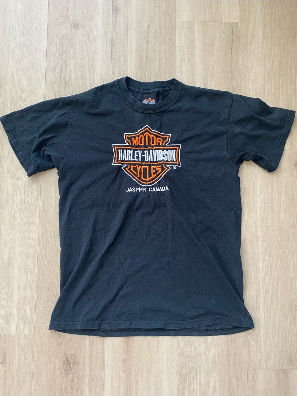 Vintage Embroidered Harley Davidson T-Shirt Size M Made In Canada